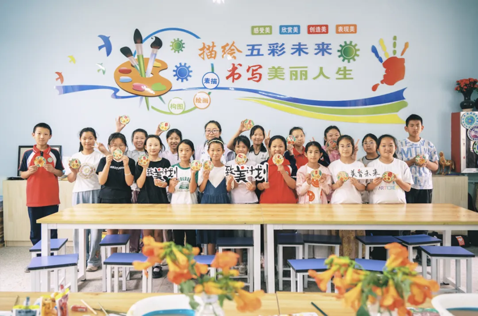 英雄联盟全球十五周年，感谢召唤师的长情陪伴